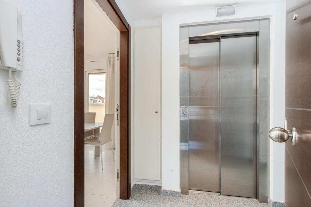 Apart-Rent Apartment Francesc Macia Penthouse 2000 โรเซส ภายนอก รูปภาพ